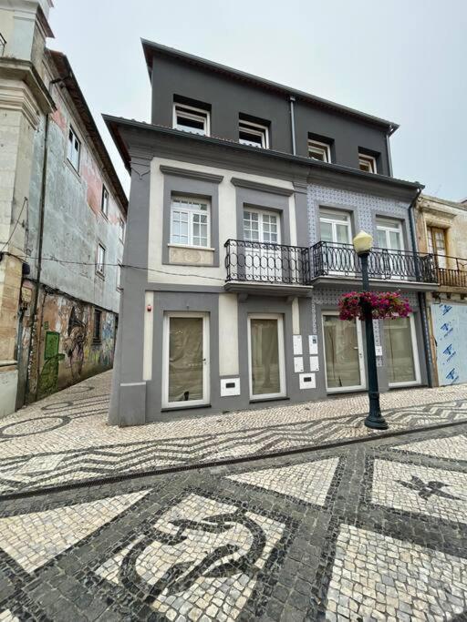 Modern 1 Bedroom City Center Aveiro Apartment Esterno foto